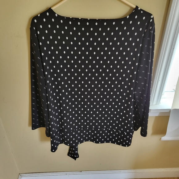 Chicos Black/white polka dot Tie side Top Size 3 - Picture 5 of 5